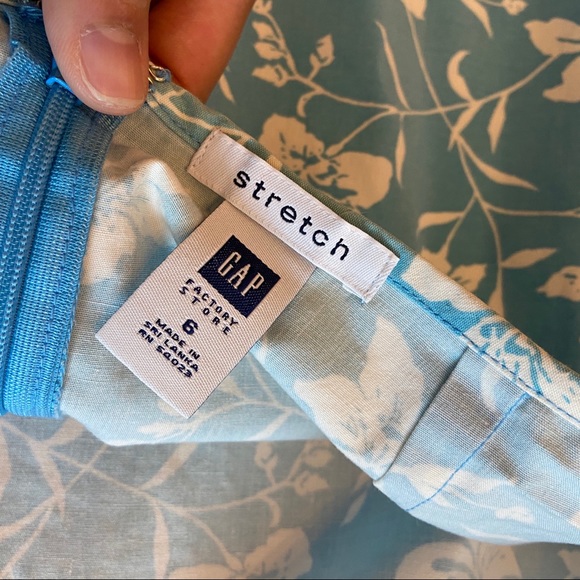 GAP Pencil Skirt - Picture 4 of 4